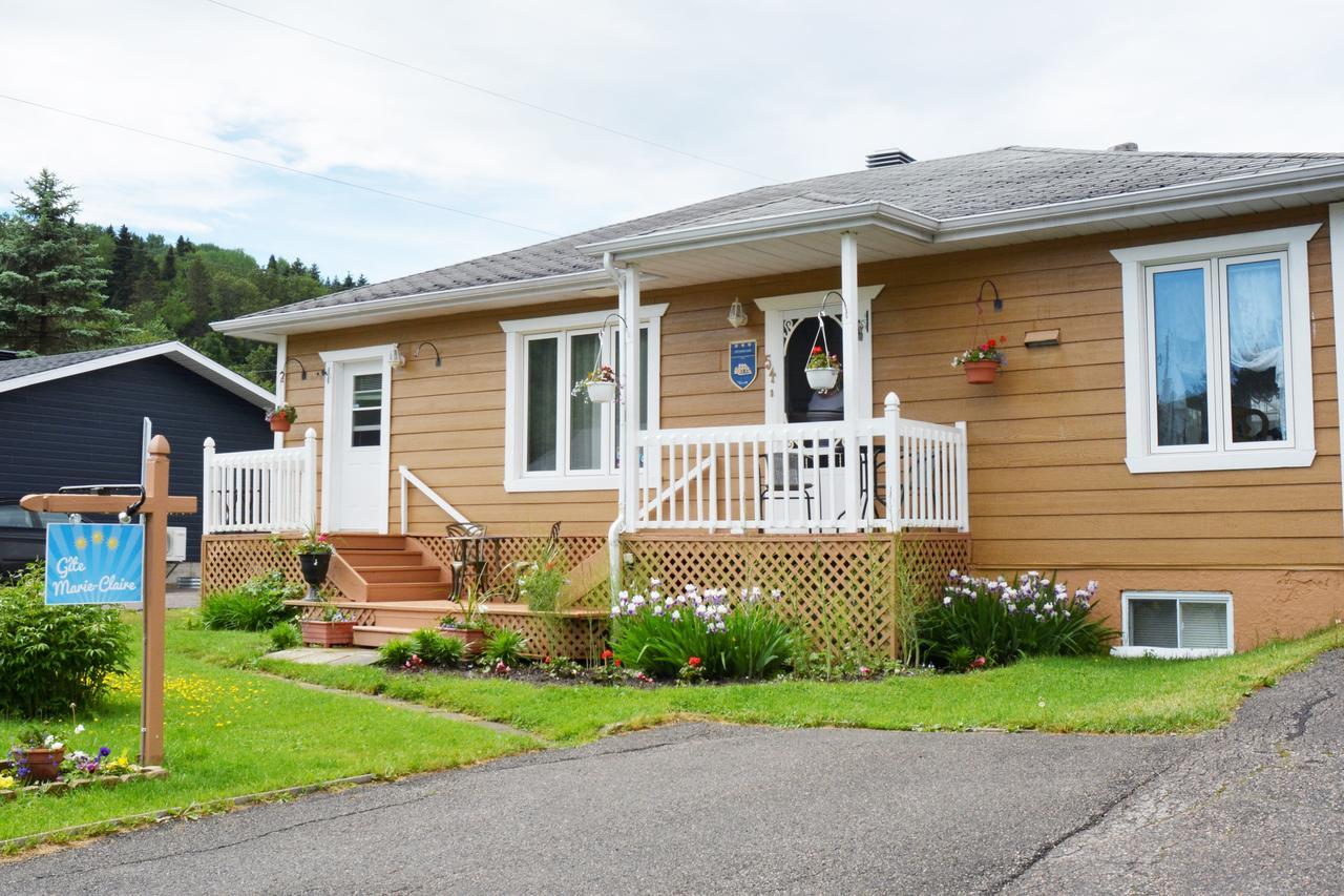 Gite Marie-Claire Petit-Saguenay Exterior photo